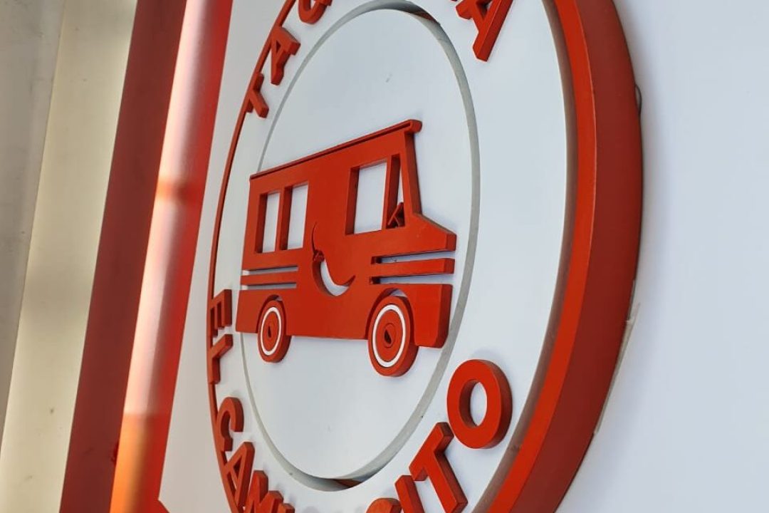 Taquería-El-Camioncito